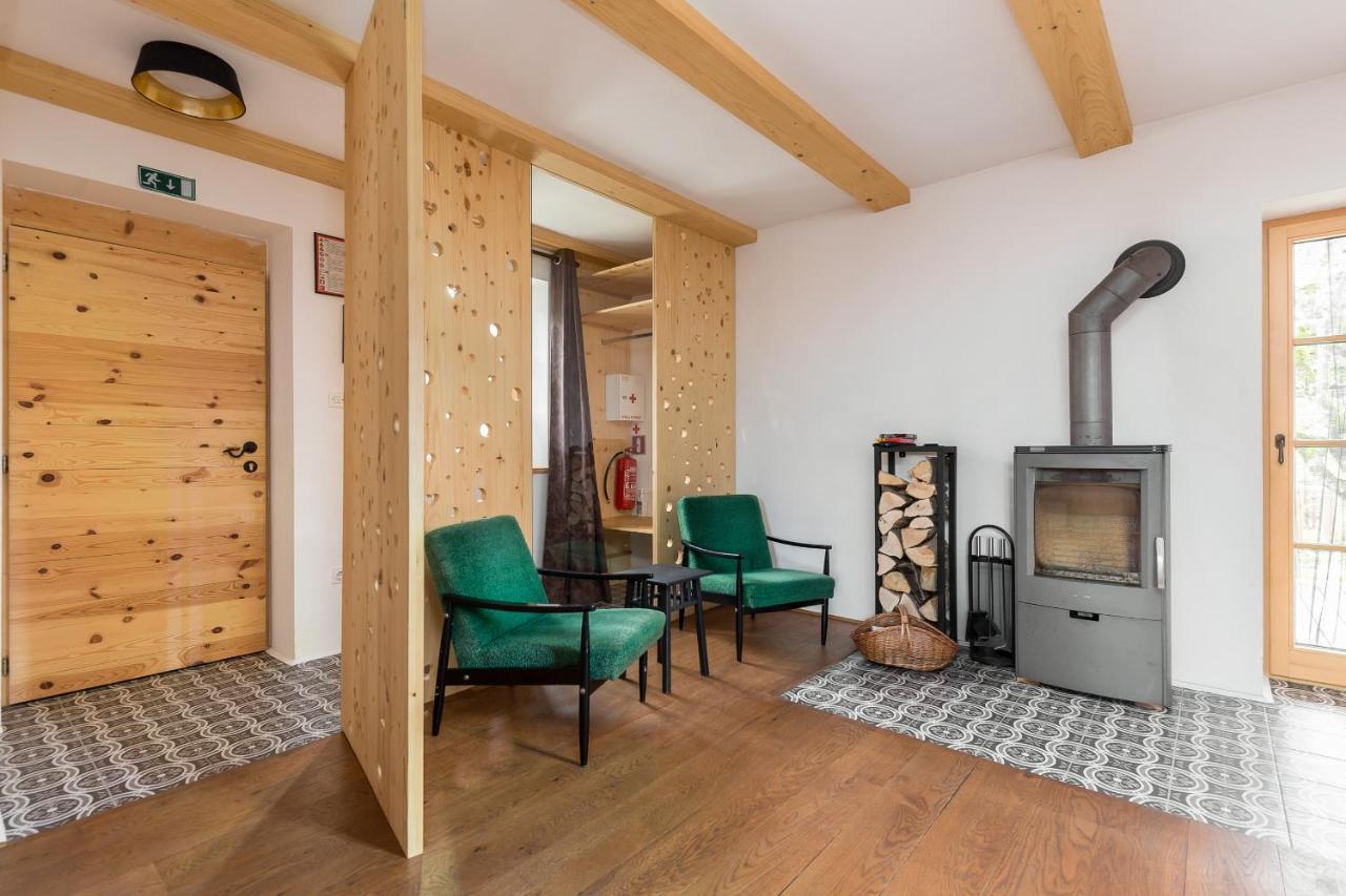 Apartamento Hiša na soncu / Sun house Zgornje Gorje Exterior foto