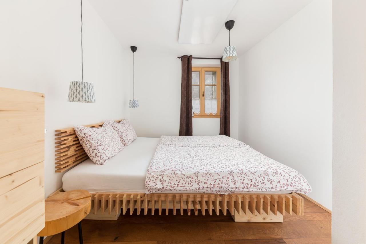 Apartamento Hiša na soncu / Sun house Zgornje Gorje Exterior foto